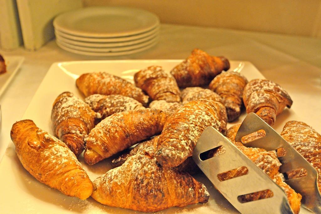 Calamidoro Hotel Calcinaia Eksteriør billede